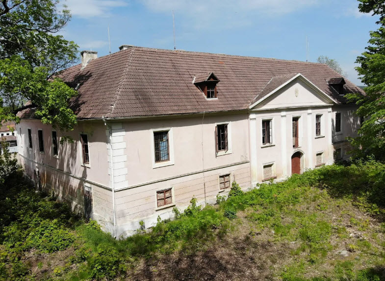 Zámek Neznašov, Czech Republic (Czechia)